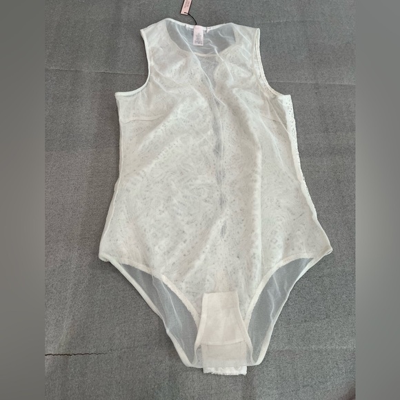 [M]Victoria Secret Teddy Lace Bodysuit in Soft Cream Sheer - Picture 7 of 7